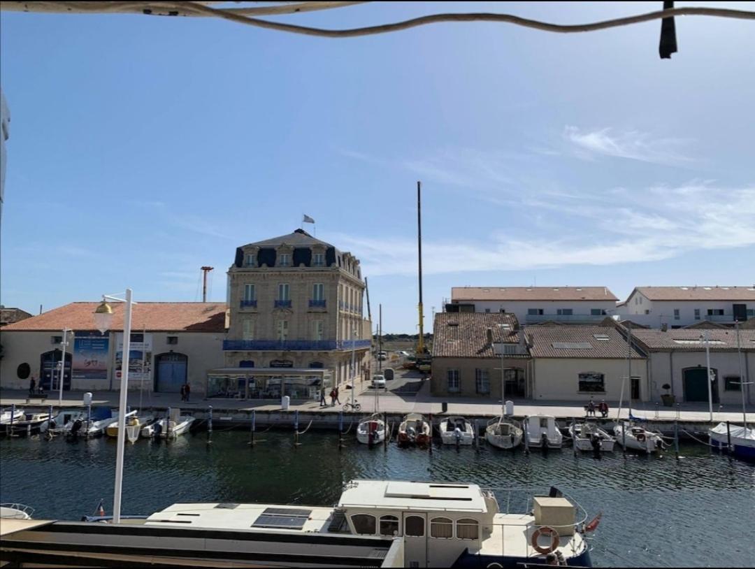 Appartement D'Exception Sur Le Port Pittoresque De Marseillan Exteriör bild