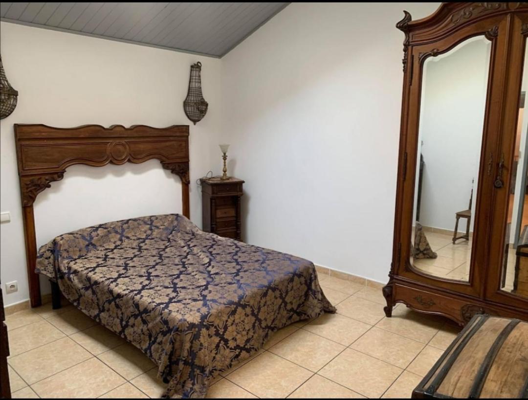 Appartement D'Exception Sur Le Port Pittoresque De Marseillan Exteriör bild